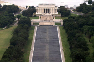 Justice Dept drops criminal case against ex-Olympian charged with ‘damaging’ Reflecting Pool…