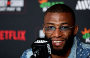«Никаких моральных ценностей». UFC подписали звезду из Франции, хотя 6 лет назад там запрещали MMA