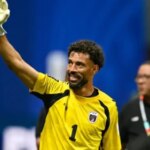 Vozinha viaja y se despeja su futuro