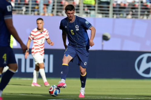 Još sitnice, pa ozvaničenje! Benjamin Tahirović u transferu vrijednom 6 miliona eura seli na Ostrvo!