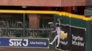 Astros’ Trammell left confused after Blue Jays’ Straw robs extra-base hit