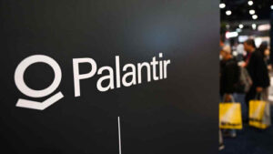 Palantir forecasts greater demand from US groups for its AI software