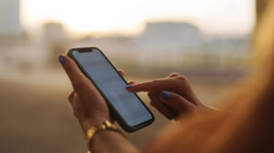 Looking To Get A Matte Screen Protector For Your Phone? Try This Instead
