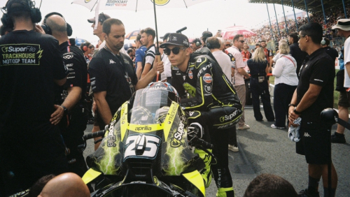 MotoGP: Ο Ραούλ Φερνάντεθ ανανέωσε με την Trackhouse για το 2027 και το 2028