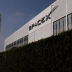 Retail investors are buying the dip on SpaceX’s stock before more shares flood the market