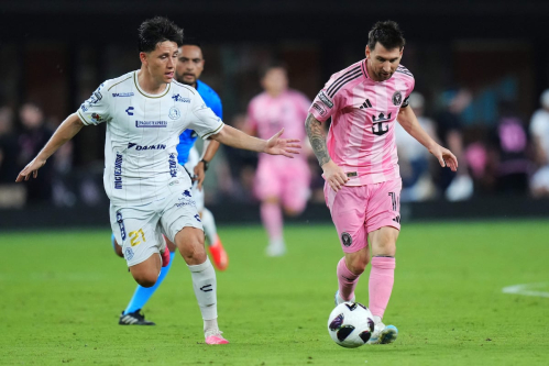 ”Un tableau de Picasso”, un doublé et un nouveau record : Messi impressionne pour son retour à la compétition