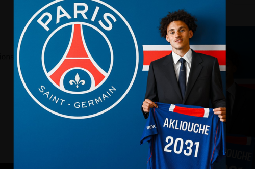 PSG Resmikan Pemain Seangkatan Hokky Caraka Bernilai 1 Triliun, Bradley Barcola Silakan ke Liverpool