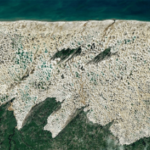 This Paradoxical Desert Landscape Is Filled with Fresh Water