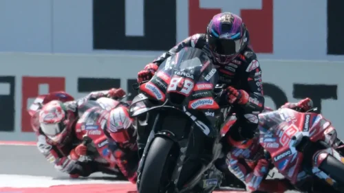 Victoria de cabo a rabo de Jorge Martín en el sprint y Marc Márquez salva heroicamente un punto