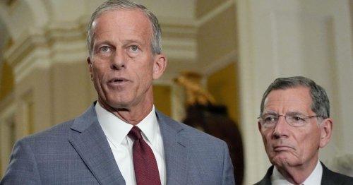 Senate approves funding bill to avoid a shutdown before the election