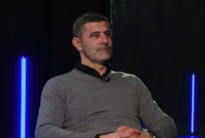 Dani Coman s-a dus în vestiar, după victoria cu Universitatea Craiova. Jucătorii au cerut un singur lucru