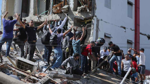 Colombian earthquake kills at least 111
