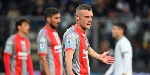 West Ham now eyeing move to sign “legend” Jamie Vardy on free transfer