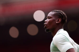 Manchester United record signing offered contract termination in dramatic fall from grace: report