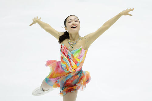 【フィギュア】島田麻央、大技３Ａ＆４Ｔ着氷でＶ「優勝できてうれしい」シニア２連勝で大歓声