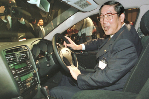 Former Toyota chief executive Hiroshi Okuda dies