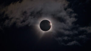Total solar eclipse stuns skywatchers | Space photo of the day for Aug. 13, 2026