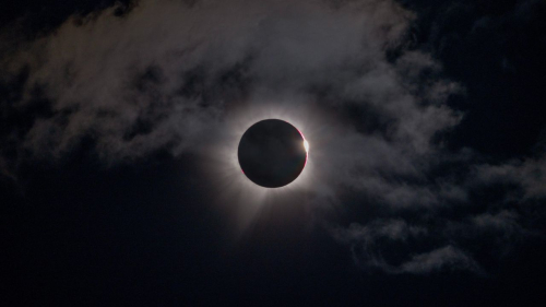 Total solar eclipse stuns skywatchers | Space photo of the day for Aug. 13, 2026