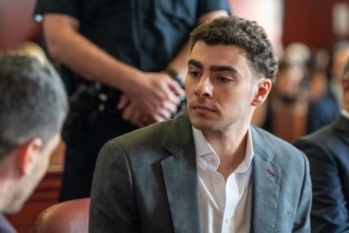 Mangione set to appear in court for expected guilty plea… Developing…