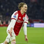PSG : Mika Godts présente ses qualités