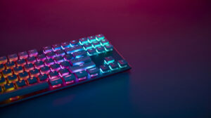 Should You Switch To A Smaller Physical Keyboard? Here’s What Users Say
