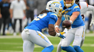 Giants to sign Najee Harris to one-year deal: What does it mean for New York’s backfield?