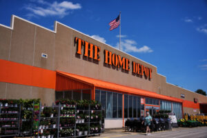 Home Depot keeps topping profit expectations, but sticks with outlook with housing in a slump