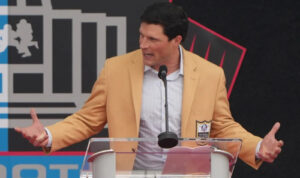Hall of Famer Luke Kuechly to be honored in front of Panthers crowd during 2026 season