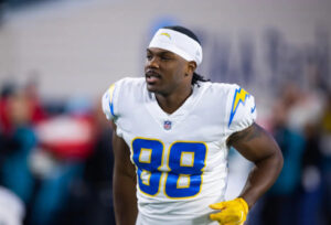 Commanders sign former Georgia third-round draft pick