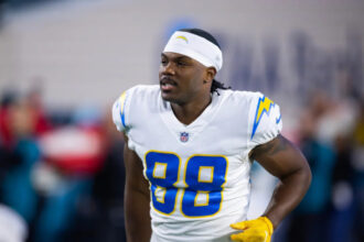 Commanders sign former Georgia third-round draft pick
