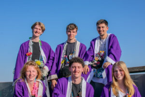 Disparu il y a des décennies, le baptême étudiant s’apprête à revivre à la Faculté des Sciences de l’Université de Mons : “Nous sommes impatients !”