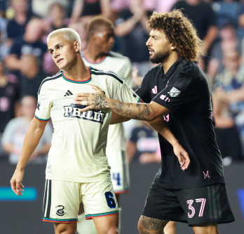 Late-game fight leads to first MLS red card for Cavan Sullivan