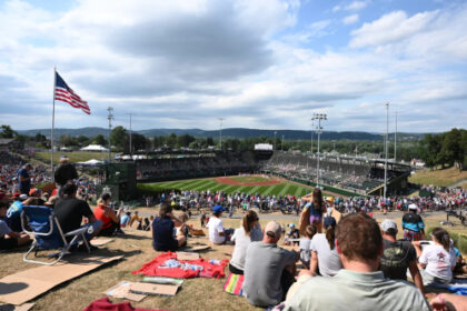 How many innings are in Little League World Series games? Here’s the rules