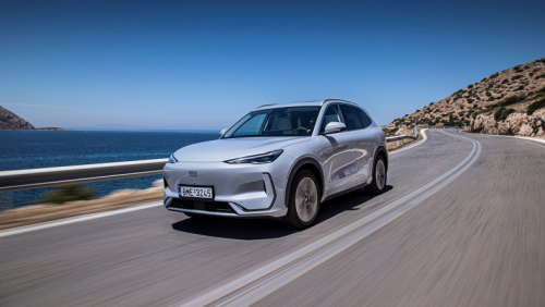 Geely: Αναδείχθηκε η πιο καινοτόμος αυτοκινητοβιομηχανία ηλεκτρικών