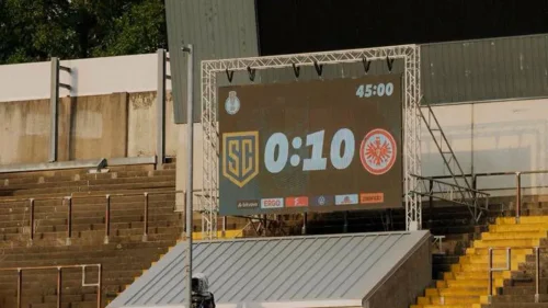Német Kupa: a Frankfurt megdöntötte a Bayern majdnem 30 éves rekordját