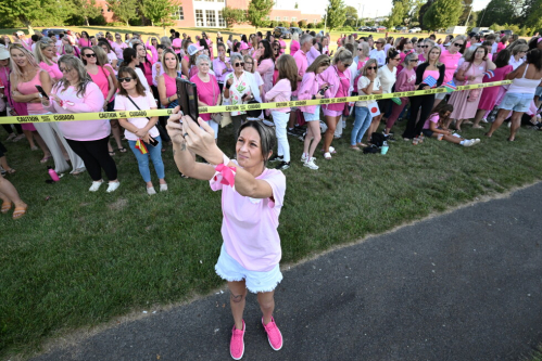 Hundreds in pink rally for Lindsay Clancy at her murder trial
