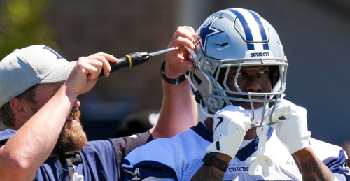 See the grade Cowboys fans gave for Von Miller’s signing