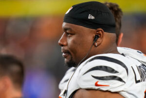 Bengals OL happy to see someone else struggle with Dexter Lawrence