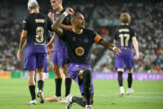 Barcelona thrash Elche 5-0 in La Liga opener