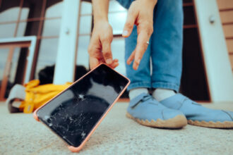 How Do Screen Protectors Actually Work?