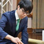 【竜王戦挑決】「ハットリくん」服部慎一郎七段、激戦制し竜王戦初挑戦　棋聖に続き藤井６冠と対決