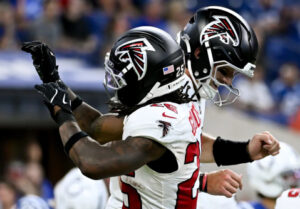 Studs and Duds from Falcons’ preseason win over the Colts
