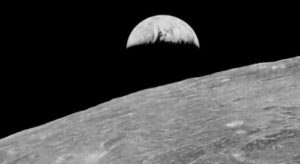 Five Images, Six Decades: Capturing the Iconic “Earthrise” Photo