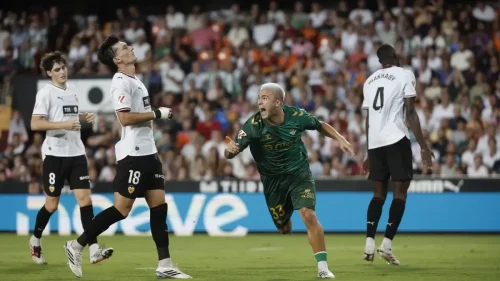 0-1: Pablo García lanza al Betis y desencadena otro enfado de Mestalla