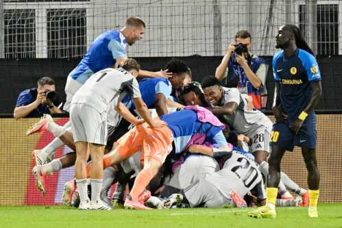 Superhit Yaya. Slovan je späť nečakane rýchlo, hrdinu po zlatom góle takmer rozpučili