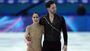 Stellato-Dudek, who won figure skating world title for Canada, returning to U.S.