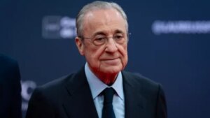 Ρεάλ Μαδρίτης: Η επετειακή φανέλα που έταξε ο Πέρεθ στα μέλη του συλλόγου
