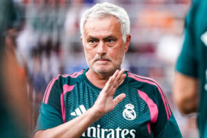 Toată lumea îl vedea titular la Real, dar Mourinho are alte planuri. ”Va trebui să stea mult pe bancă!”