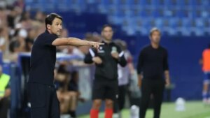 “Espero que el Rayo pueda jugar en Vallecas ante el Racing, porque esto es tremendo”