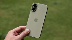 Apple Might Skip the iPhone 18 This Year. Is the iPhone 17 Still Worth It?
